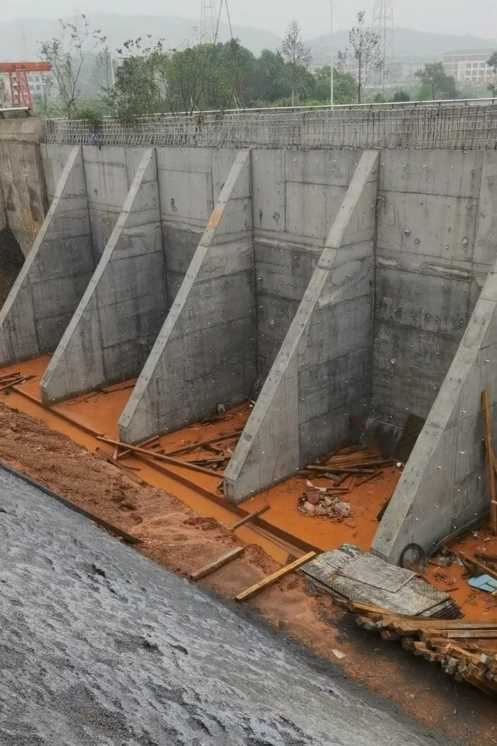 滨州惠民县锚杆式挡土墙